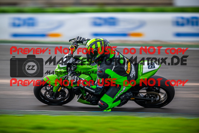 MaZZes_FotoMatrix_220925_2308 | TWIN CUP