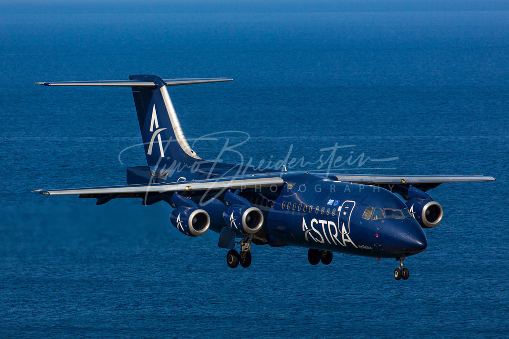 Position 9-4 | Buy high-quality aviation and travel photography prints by professional photographer Timo Breidenstein. Authentic images, professionally printed, worldwide shipping. - Realisiert mit Pictrs.com