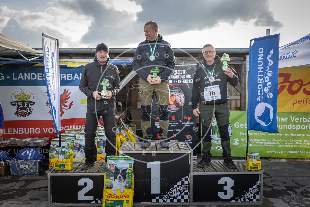 0L8A9138 | Hundefotografie, Tierfotograf, Pfotenfotografie, Fotoshooting Hund, Hunde Portrait, Hundesport, Hundeportraits, Heideshooting, Hunde, Sportfotograf, Hundefotograf, Turnierhundsport, THS,  - Realisiert mit Pictrs.com