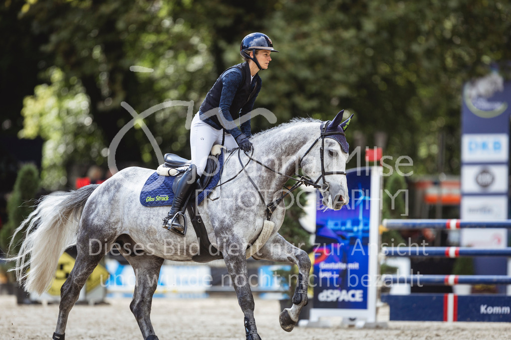 240912_OWLCh_AmateurM-412 | Deine schönsten Turniermomente als professionelle Fotos! Entdecke hochwertige Pferdesport-Fotografie im Online-Shop. Jetzt Fotos finden & bestellen!