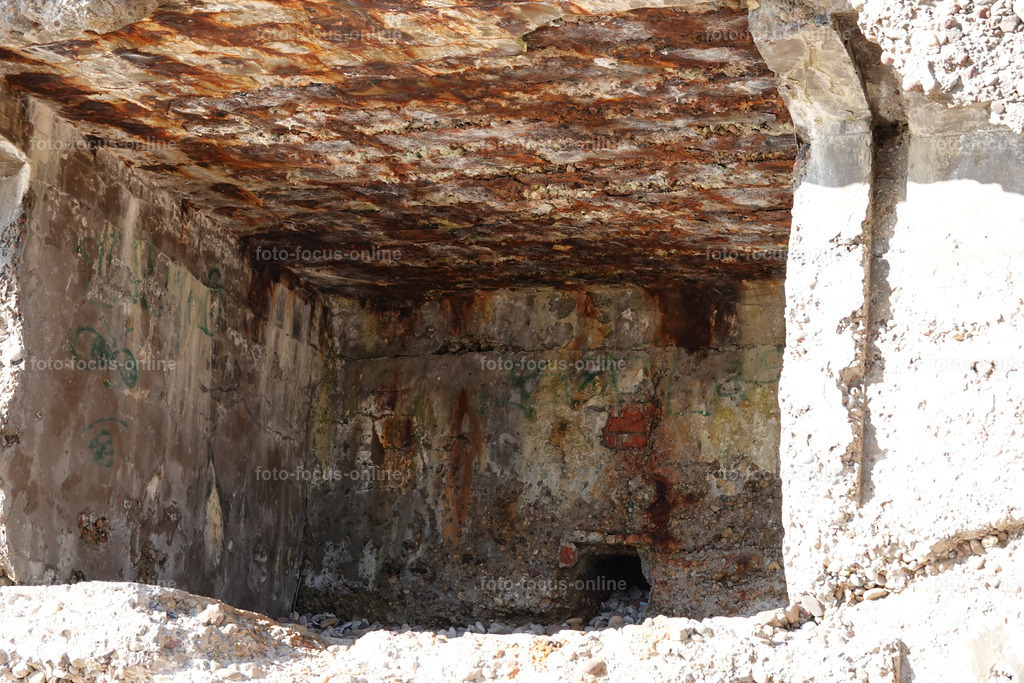Ruins of the naval port | Lettland