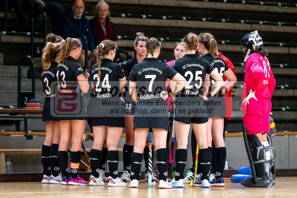 AKa 2.Buli Damen SCC - MHC 2-6 28.11.25 SG-0070 | Hockey,Sport,Fieldhockey,1.Bundesliga,2.Bundesliga,Sportfotografie,Shop,Sportphotography,Feldhockey,Hockeyliga