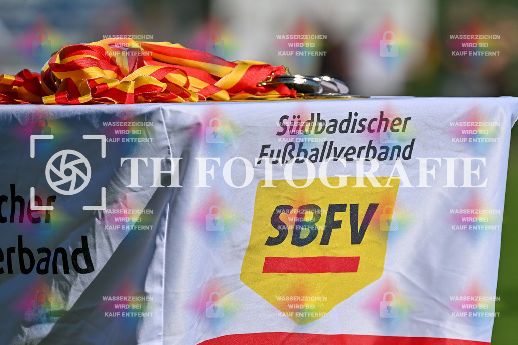 GER, FC Zell - FC Wittlingen, Fussball, Rothaus Bezirkpokal, Finale, Saison 2024/2025, 29.05.2025 | GER, FC Zell - FC Wittlingen, Fussball, Rothaus Bezirkpokal, Finale, Saison 2024/2025, 29.05.2025Foto: TH Fotografie/Thomas Hess