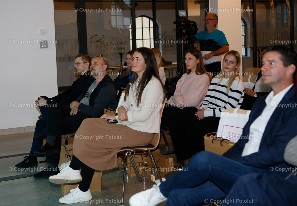 GMUNDENLADIESTALK181024_61 | bilder, linz, photo, foto, fussball, sport, fotolui, bundesliga