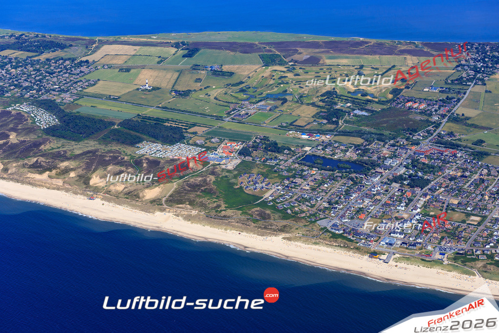 Die Luftbildaufnahme Wenningstedt - Sylt wurde 2018 mittels Flugzeug (keine Drohne) erstellt. Perfekte Schärfe und Druck- Auflösung- Garantiert!