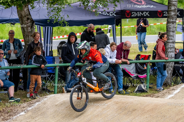 BayBMX2026-06446 | Fotogalerie von Thomas Dettweiler mit Eventbildern und lizenzfreien Fotos. Perfekt als Wandbild, für Büro, Website oder private Nutzung. - Realisiert mit Pictrs.com