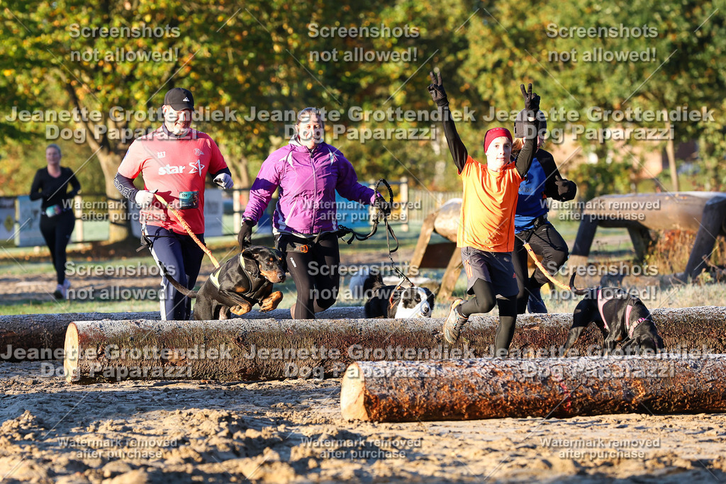 Dog Paparazzi - Strongdog 10-25-505 | Dog Paparazzi Jeanette Grottendiek Fotografie & Videografie - Realisiert mit Pictrs.com