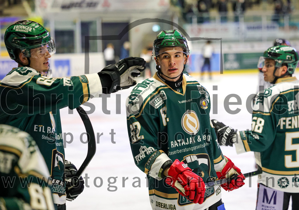 2026-01-09_120_TSV_Erding_gegen_Stuttgart_Rebels | Erding, Deutschland, 09.01.2026:Eishockey, Oberliga Süd 2025 / 2026, 35. Spieltag, TSV Erding gegen Stuttgart Rebels, Endergebnis: Cristian Achim (Erding Gladiators, #62)Foto: Christian Riedel / fotografie-riedel.net
