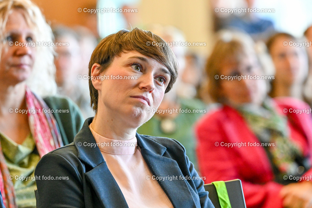 Landesversammlung der Gruenen Ooe 2023_ Zukunft ist unsere Staerke_ 21.10.2023-33 | 21.10.2023, Lentos Linz, AUT, Landesversammlung der Gruenen Ooe 2023, Zukunft ist unsere Staerke, im Bild Sigi Maurer (Die Gruenen, Klubobfrau, NAbg)