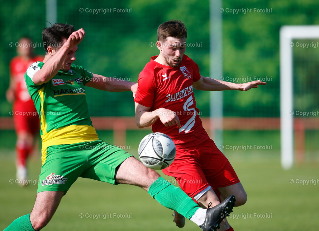 A_LUI_270523-09 | SPORT,FUSSBALL,LL OST ASKOE OEDT-SV HAKA TRAUN 27.05.2023 IM BILD:FLORIAN AIGNER  OEDT 1B) UND BENJAMIN SCHIRL (TRAUN) FOTO:FOTOLUI