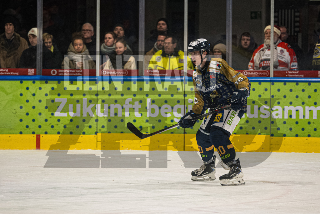 Eishockey I Herren I Saison 2025-2026 I Regionalliga Nord I Adendorfer EC - Harzer Falken | CONTRAST ZERØ MEDIA - Realisiert mit Pictrs.com