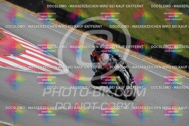 2025_07_08_PBK_23033 | Sportfotografie; SlowMotion; Video; Rennstrecke; Hafeneger; RSE; Speer; Trackday; Motorsportarena; Hockenheimring; Brno; Most; Barcelona; Valencia, Benny; Kaetzmer;