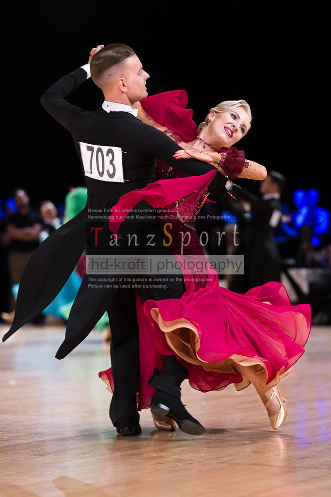20240601_Holländische-Meisterschaft_7761 | Tanzsportbilder, Standardtanz, Lateintanz, WDSF, DTV, LTVB, dancecomp, goc, hessen tanzt, blaues band der spree, walzer, tango, wiener walzer, slowfox, quickstepp, samba, rumba, cha-cha-cha, paso doble. jive, hd-kroft photography, turniertanzsport