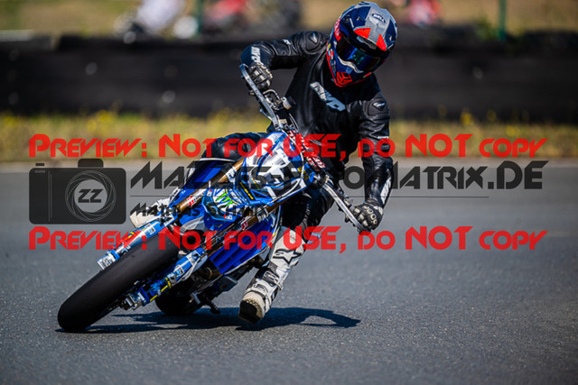 MaZZes_FotoMatrix_220813_3976 | UE40