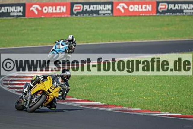 spof2823 | Professionelle Fotos von Sportveranstaltungen, aber auch Hochzeiten und anderen Events. - Realisiert mit Pictrs.com