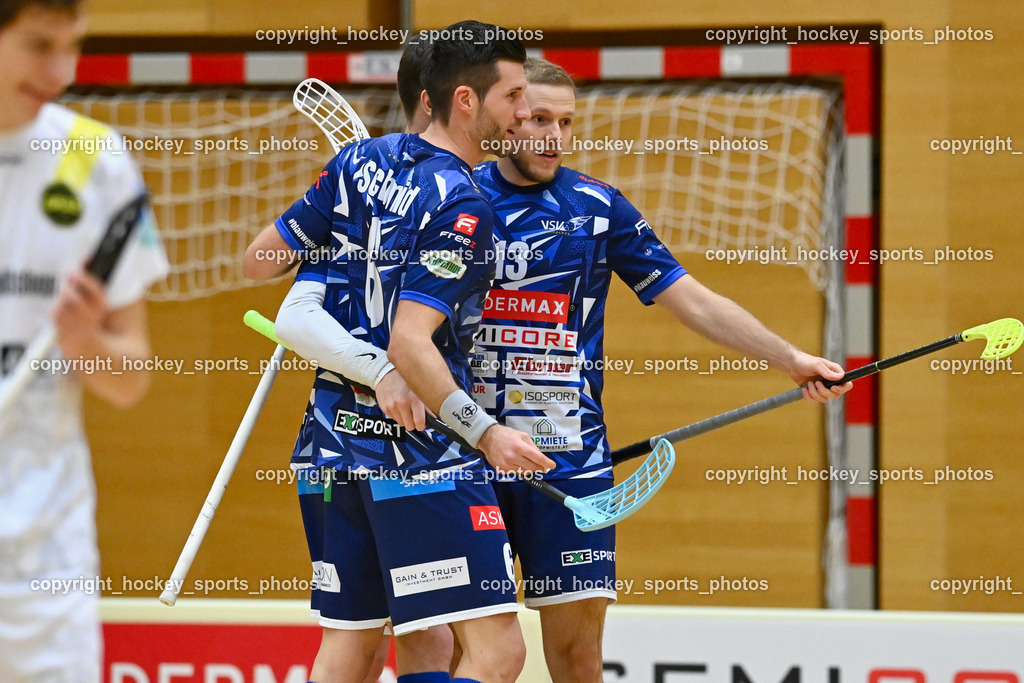 VSV Unihockey vs. IC Graz 17.12.2022 | Jubel VSV Unihockey Mannschaft, #6 Timo Schmid, #13 Martin Krametter