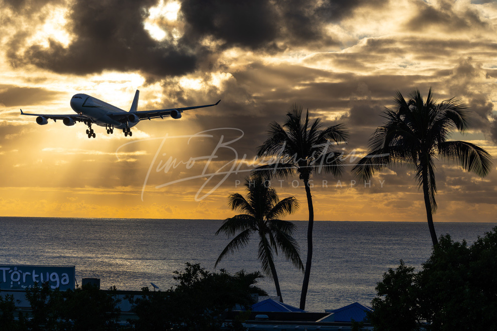 20241229-822A9853 Kopie | Buy high-quality aviation and travel photography prints by professional photographer Timo Breidenstein. Authentic images, professionally printed, worldwide shipping. - Realisiert mit Pictrs.com