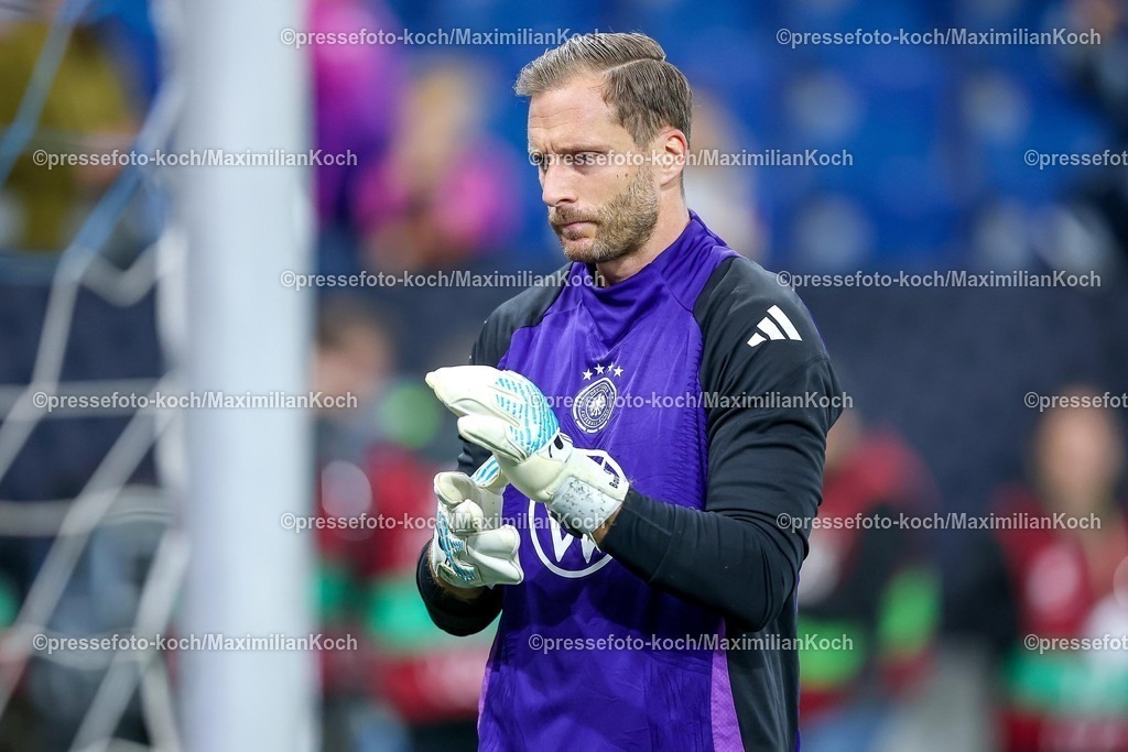 DFB10102501032 | 10.10.2025, Fußball, Länderspiel, Deutschland - Luxemburg, UEFA WM-Qualifikation, 2025/2026, Gruppe A, PreZero Arena in Sinsheim: Torwart Oliver Baumann (GER #01) DFB regulations prohibit any use of photographs as image sequences and or quasi-video.