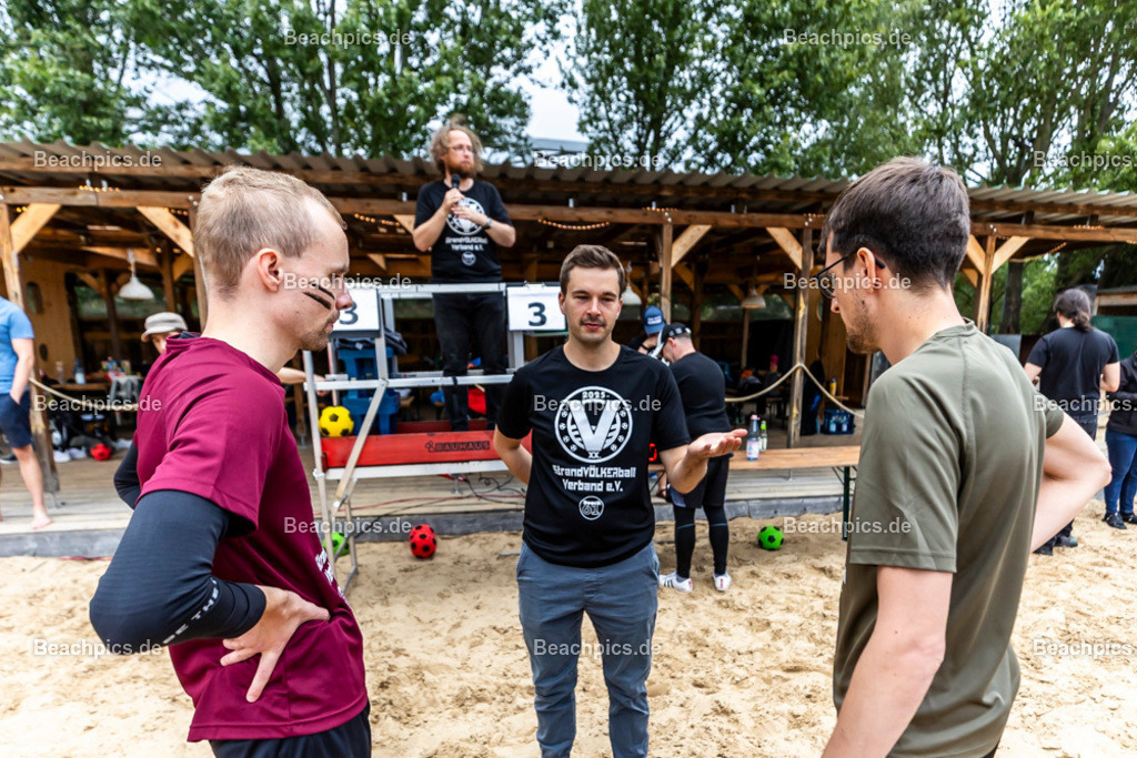 2025-200079657-Strandvölkerball-WM_1 |  23.08.2025; Berlin Foto: Gerold Rebsch - www.beachpics.de