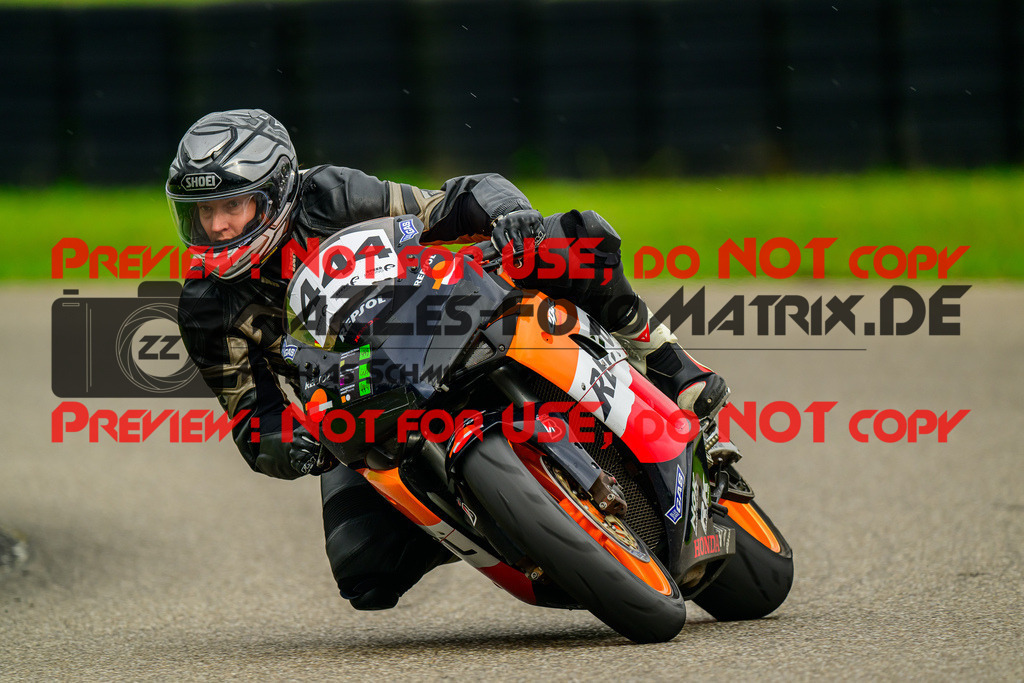 MaZZes_Fotomatrix_20241003_6007705_2579-2 | GRUEN