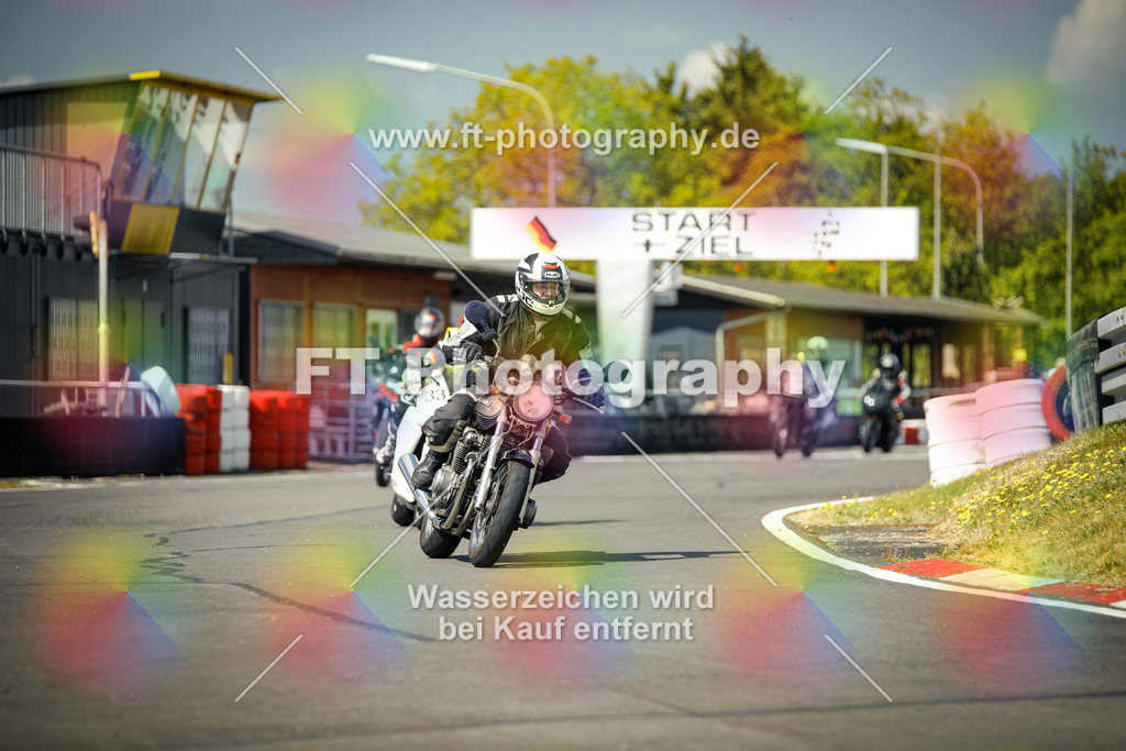 OBK_Mai_Justin_Uwe-10735 | Hier findet Ihr Bilder von Touristenfahrten auf der Nürburgring Nordschleife oder von anderen Veranstaltungen die ich besucht habe. Viel Spass beim Durch Schauen 