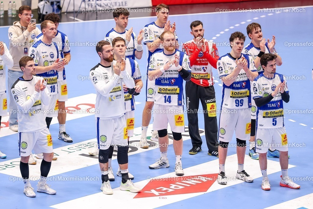 BHC11122501119 | 11.12.2025, Handball, HBL, Bergischer HC - ThSV Eisenach, Unihalle Wuppertal: Enttäuschung Enttäuschte Gesichter nach der  27:26 Sieg für den BHC - xxxxxNiederlage für Eisenach. 