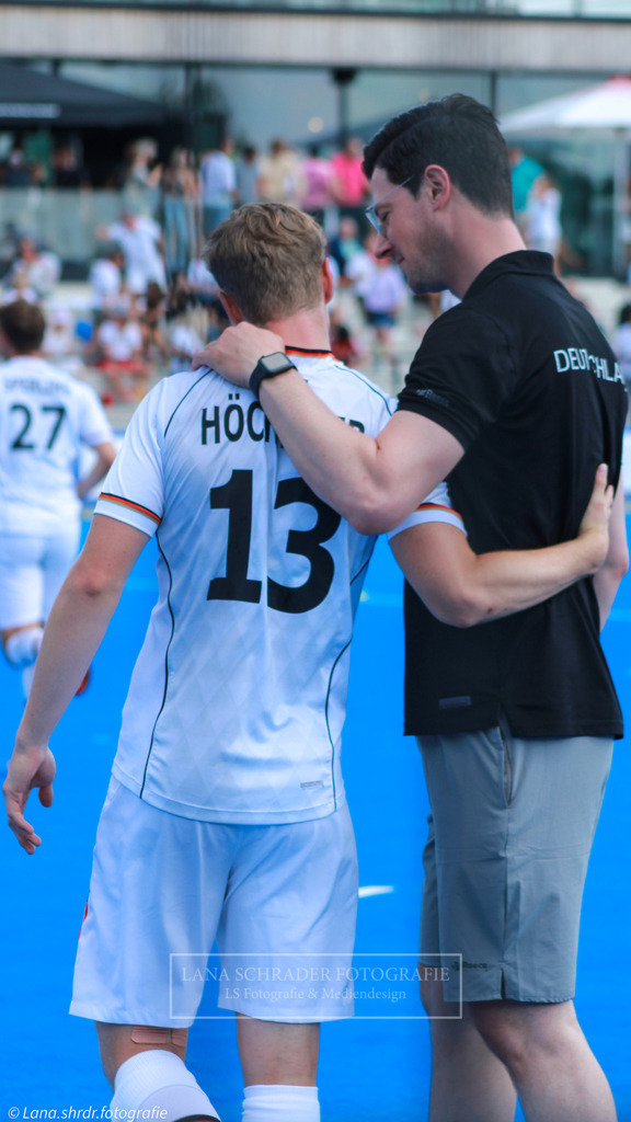 U21 EM HALBFINALE GER-BEL 29.07.22-001 | lanaschraderfotografie - Realisiert mit Pictrs.com