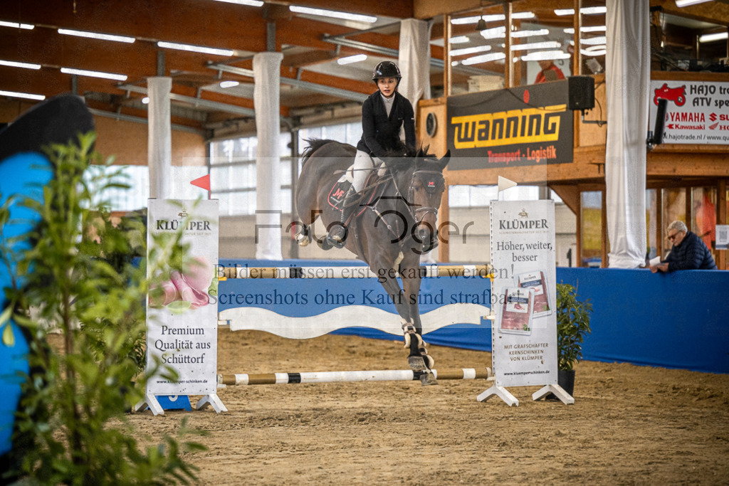 DOS_0302 | Entdecke hochwertige Reitturnierfotos von Foto Oger. Professionell, emotional und authentisch – jetzt Lieblingsmomente im Shop bestellen.Deutschlandweite Turnierfotografie. - Realisiert mit Pictrs.com