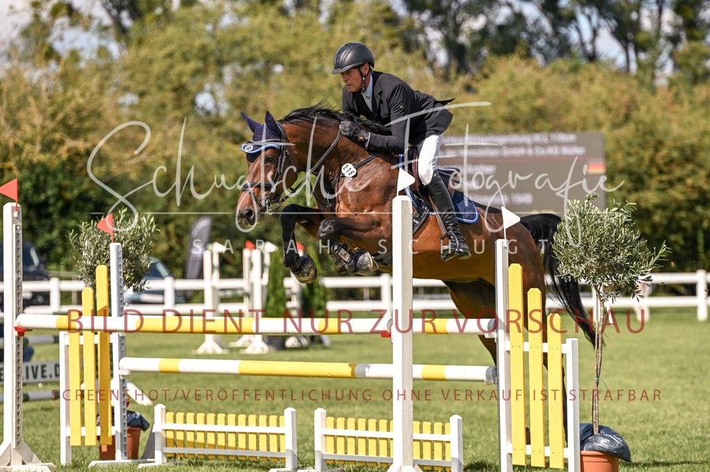 Schugtsche-Düren.2024-08.Amat.Springprf.L-66 | Schugtsche Fotografie - Realisiert mit Pictrs.com