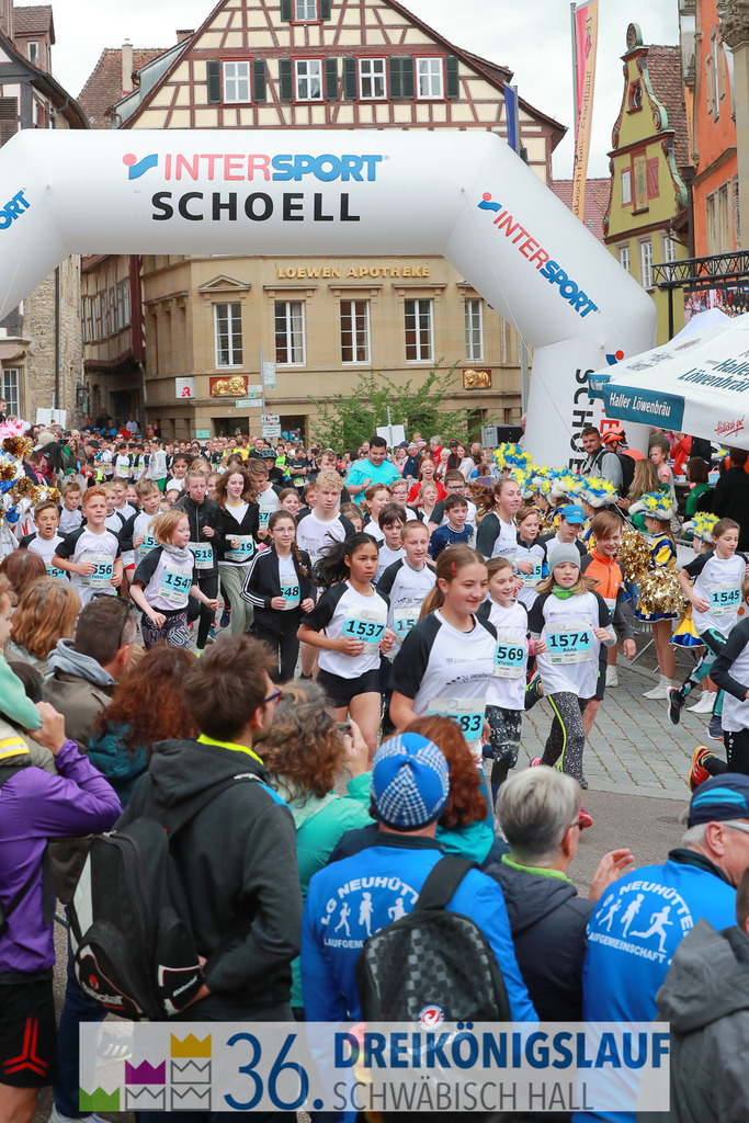 Stadtwerke Schüler und Jugendlauf 1,7km | 3koenigslauf 2022 Stadtwerke Schüler und Jugenlauf 1,7km - Realisiert mit Pictrs.com