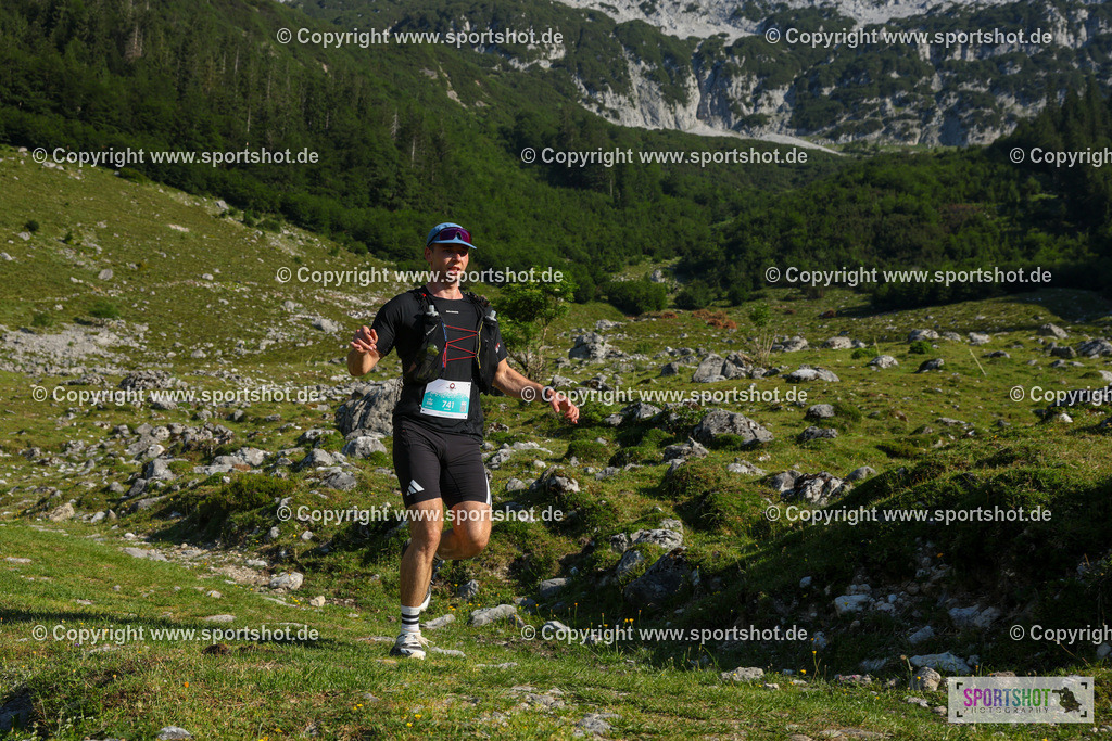 TRAA6436 | #kaiserkronetrail2026 #wilderkaiser #risewiththemountain@wilder.kaiser @scheffau.belebt @mammut #kaiserkronetrail #wilderkaiser #trailrunning #visittirol #inechtnochschöner #RisewiththeMountain #sportshot_your_pictrs #yourpictrs #trailrunningmoments #racephotos #kaiserkronetrail_official