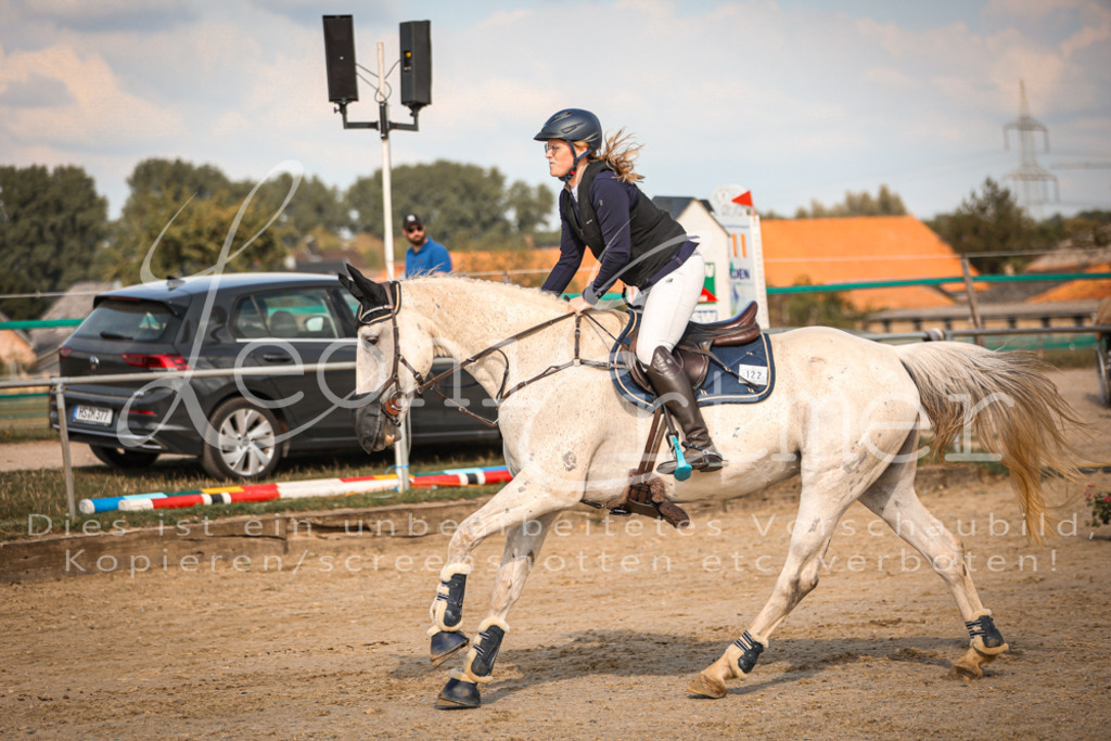 01.FrSpE00192 | Leoni Ertmer Photography - Realisiert mit Pictrs.com