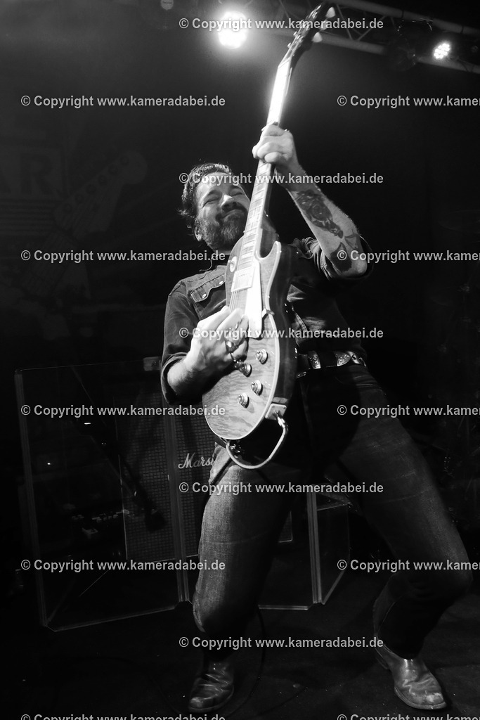 Konzert : Black Bottle Riot am 14.11.2025 im Rare Guitar in Münster | Konzert : Black Bottle Riot am 14.11.2025 im Rare Guitar in Münster - Realisiert mit Pictrs.com