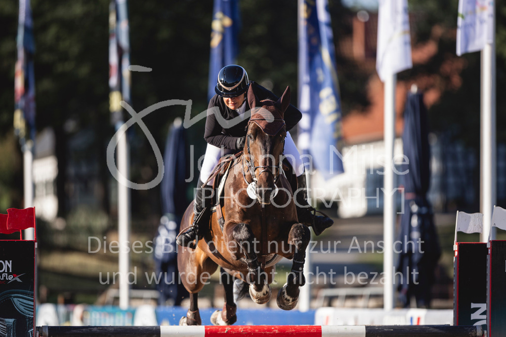 240714_BHO_M1-Spr-103 | Deine schönsten Turniermomente als professionelle Fotos! Entdecke hochwertige Pferdesport-Fotografie im Online-Shop. Jetzt Fotos finden & bestellen!