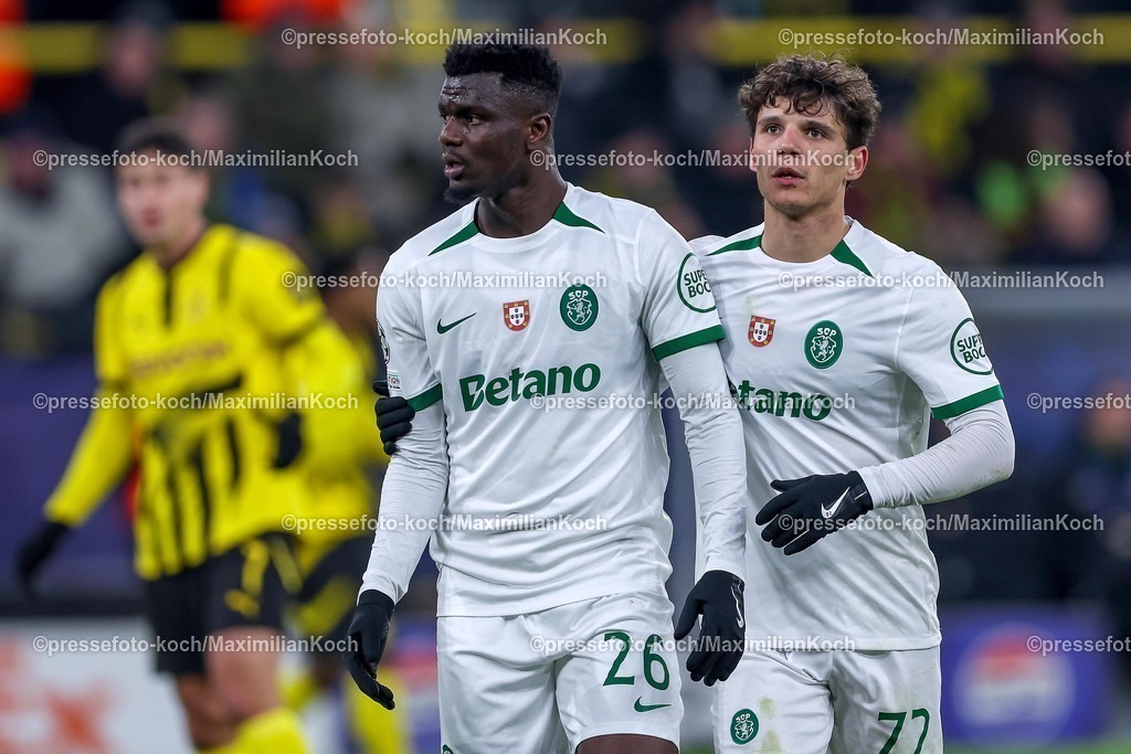 UCL1902250101055 | 19.02.2025, Fußball, UEFA Champions League, Borussia Dortmund - Sporting Lissabon, Signal Iduna Park, Knockout phase play-offs, Saison 2024 2025: Ousmane Diomande (Sporting #26)  neben Eduardo Quaresma (Sporting #72) 