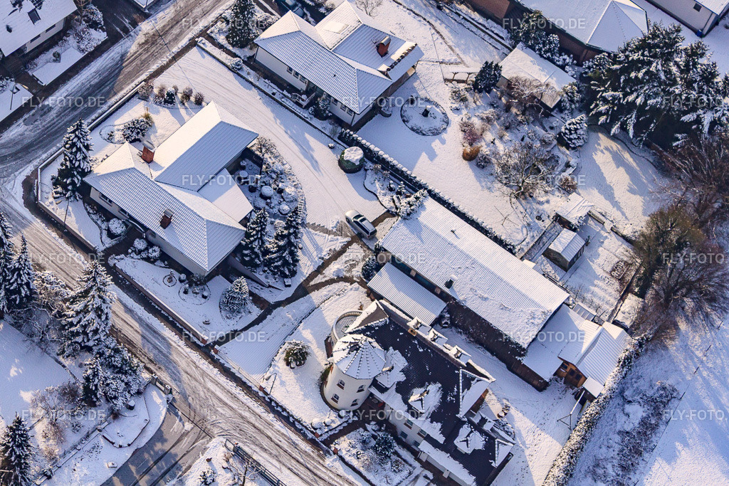 Industriestraße im Winter bei Schnee | Luftbild: Industriestraße im Winter bei Schnee in Rheinzabern im Bundesland Rheinland-Pfalz in Deutschland. Foto: IMG_24061.jpg vom 27.01.2010 durch Werner Riehm/FLY-FOTO.de - Realisiert mit Pictrs.com