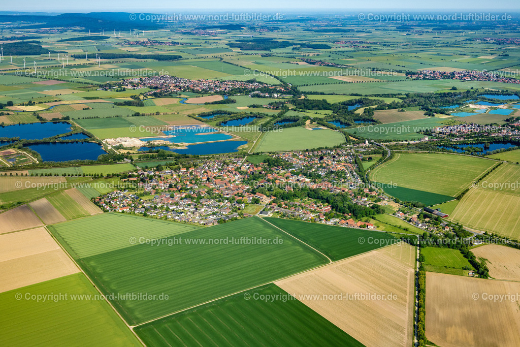 Rössing_ELS_4389050623 | RöSSING 05.06.2023 Dorf - Ansicht in Rössing im Bundesland Niedersachsen, Deutschland. // Village view in Roessing in the state Lower Saxony, Germany. Foto: Martin Elsen