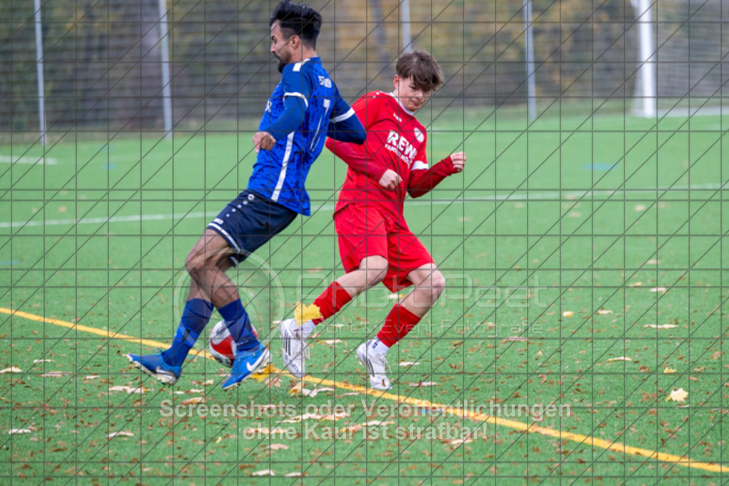 20251026_150826_0096 | #,1.FC Donzdorf (rot) vs. TSV Berkheim (blau), Fußball, Bezirksliga - Bezirk Neckar/Fils, 10. Spieltag, Saison 2025/2026, Kunstrasenplatz beim Lautertal Stadion, Süßener Straße 16, 73072 Donzdorf, 26.10.2025 - 15:00 Uhr,Foto: PhotoPeet-Sportfotografie/Peter Harich