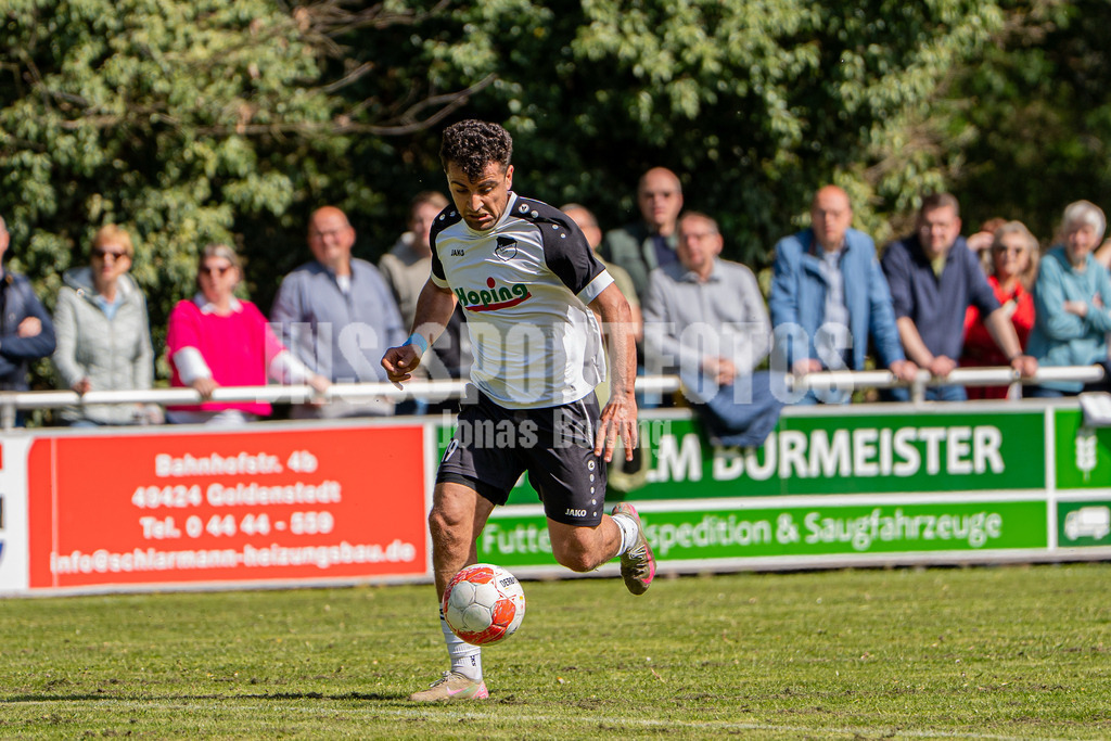 Fußball I Herren I Saison 2025-2026 I Kreisliga VEC I 24. Spieltag I 1. FC Varenesch - SC SW Bakum I 12078 | jns.sportfotos - Realisiert mit Pictrs.com