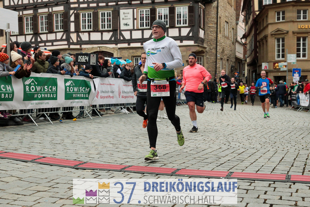 VR Bank Hauptlauf 10000m | 3 Koenigslauf 2023 - Realisiert mit Pictrs.com