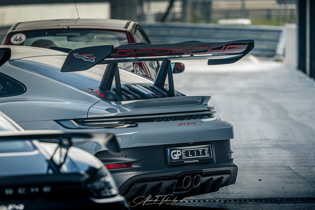 R6AT2762 _Alexander Tschuncky | Entdecken Sie die faszinierende Welt von Alexander Tschuncky Arts: Kreative Fotografie, atemberaubende Automobilkunst und hochwertiger Bilderdruck. Lassen Sie sich inspirieren! - Realisiert mit Pictrs.com