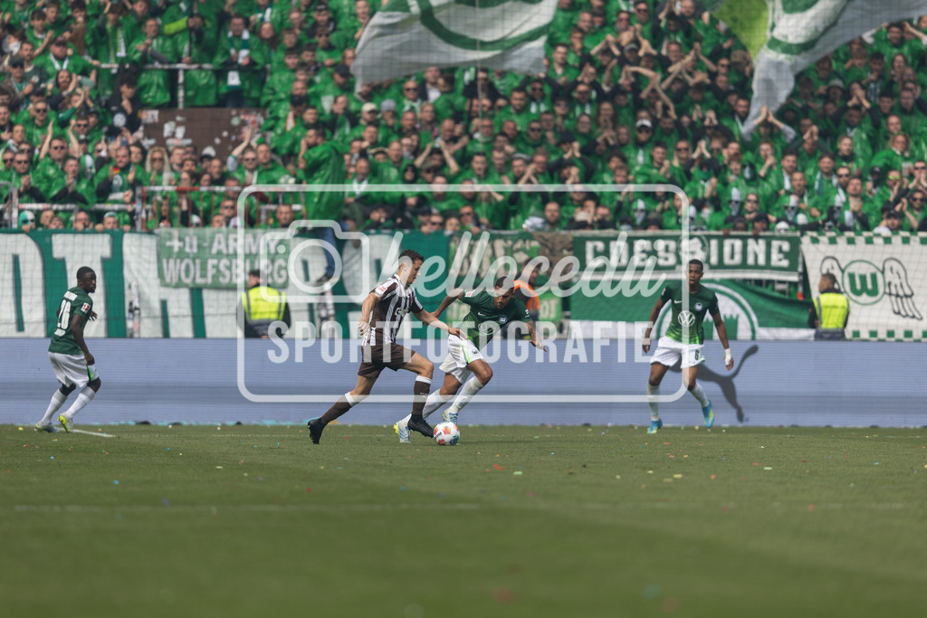 Fußball I Männer I Saison 2025-2026 I Bundesliga I FC St. Pauli - VfL Wolfsburg I 12875 | realhellocedii - Realisiert mit Pictrs.com