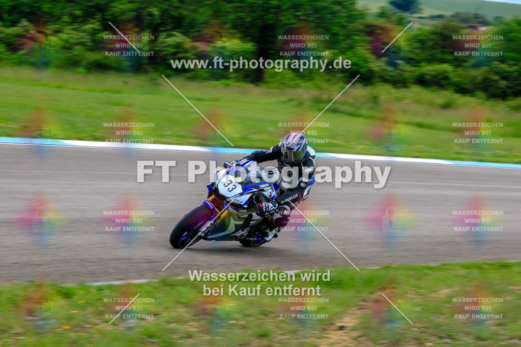 MotoTeam-3497 | Hier findet Ihr Bilder von Touristenfahrten auf der Nürburgring Nordschleife oder von anderen Veranstaltungen die ich besucht habe. Viel Spass beim Durch Schauen 