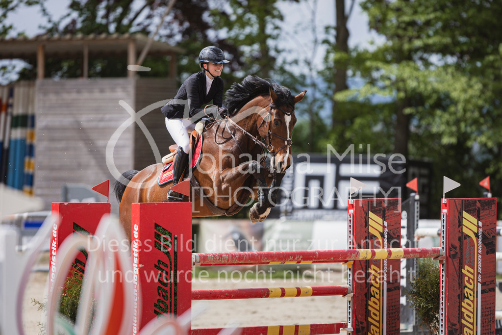 250504_SpengeW_M2-Spr-453 | Deine schönsten Turniermomente als professionelle Fotos! Entdecke hochwertige Pferdesport-Fotografie im Online-Shop. Jetzt Fotos finden & bestellen!