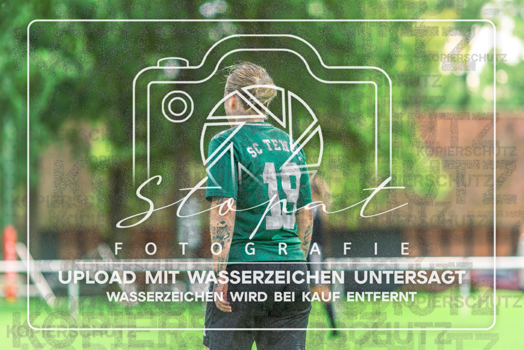 SGFSCT-1004 | Monique Lohmann (SC Tewel #19) beim Damen Kreisliga HK/CE Spiel zwischen SG Fulde und SC Tewel im Fulder Zentralstadion, Fulde (Simon Paul Stopat) - Realisiert mit Pictrs.com