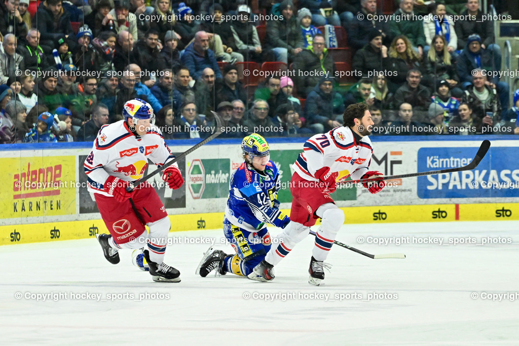 EC IDM WÄRMEPUMPEN VSV vs. EC Red Bull Salzburg | #70 Nissner Benjamin EC Redbull Salzburg, #42 LANZINGER Benjamin EC VSV, #22 Robertson Dennis Eamon EC Redbull Salzburg, EC IDM WÄRMEPUMPEN VSV vs. EC Red Bull Salzburg, EC IDM WÄRMEPUMPEN VSV vs. EC Red Bull Salzburg am 17.01.2025 in Villach (Stadthalle Villach), Austria, (Photo by Bernd Stefan)