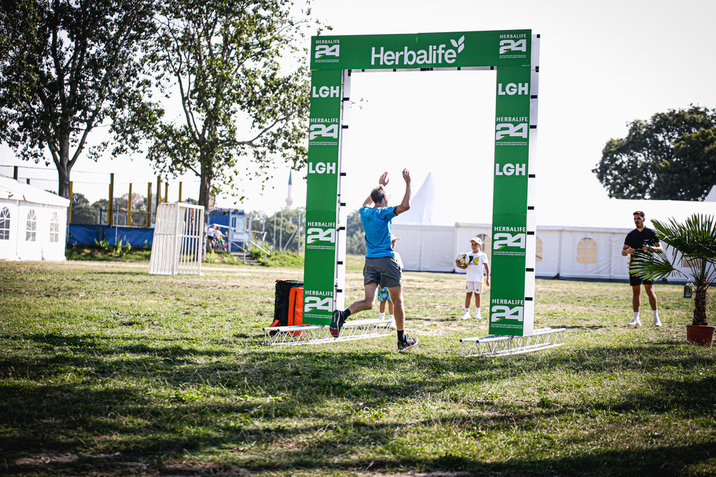 A-WAPICS_20240901_32 | Sport-,  Presse- und Eventbegleitung!
Contact me !
