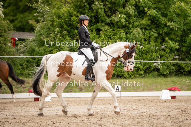Bad_Meinberg_09178 | saradresslerfotografie - Realisiert mit Pictrs.com
