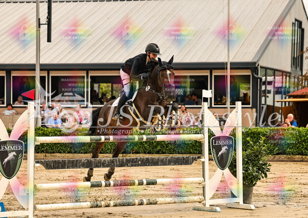 20250831_Springprfg. Kl.M  m.St. 125cm 3.WP KM LK 3-31 | JS-PHOTOSTYLE