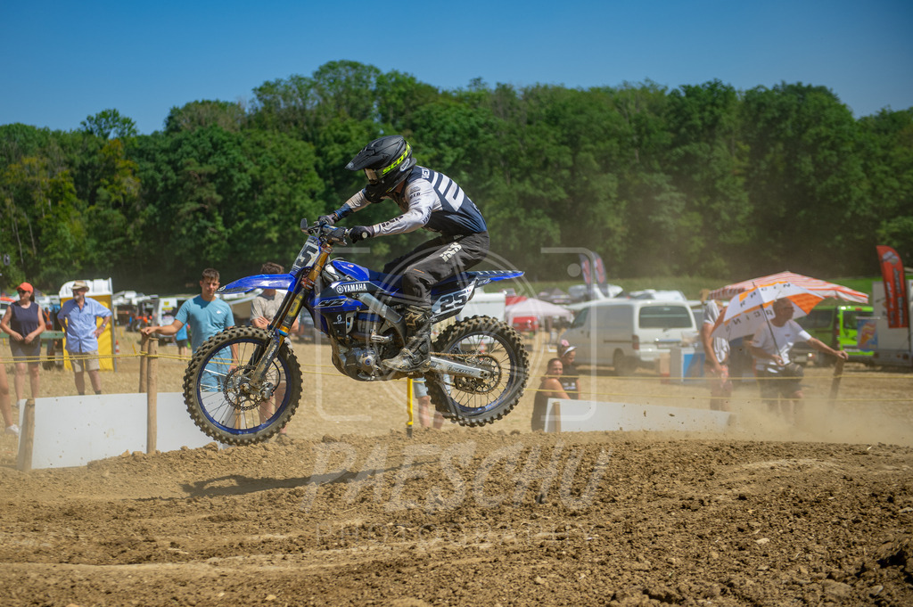MXO (469) | Paeschuphoto Shop - Wer nicht sucht der auch nicht findet.Ob Motocrossbilder oder von einem besuchtem Spiel, Hauptsache Action. - Realisiert mit Pictrs.com